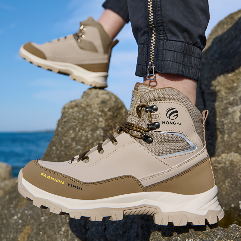 Scarponi uomo montagna