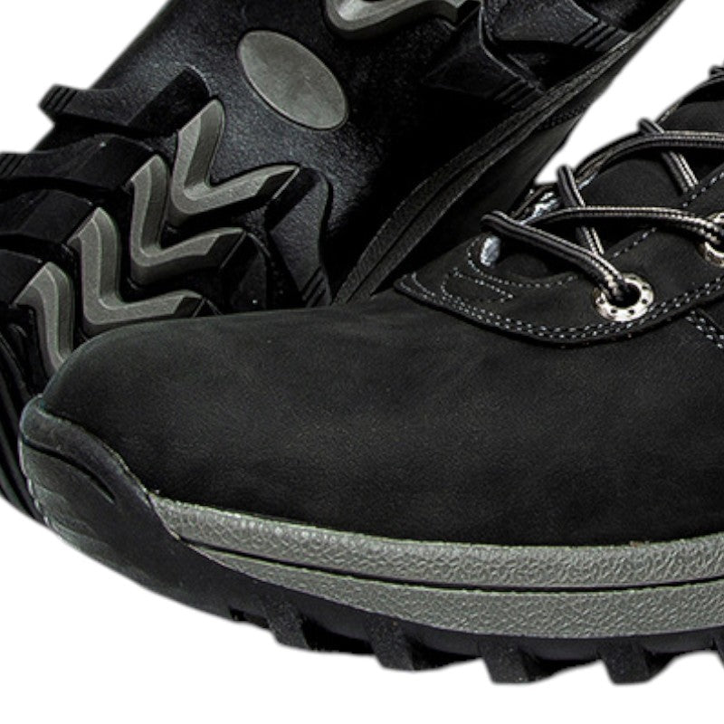 Scarponi comodi da montagna