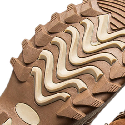 Scarponi comodi da montagna