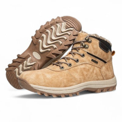 Scarponi comodi da montagna