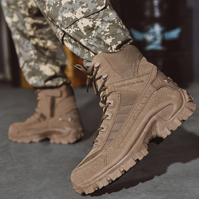 Scarponi da montagna