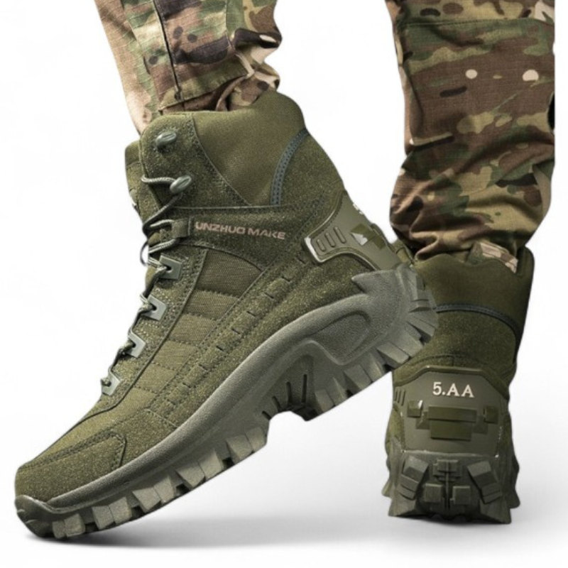 Scarponi da montagna