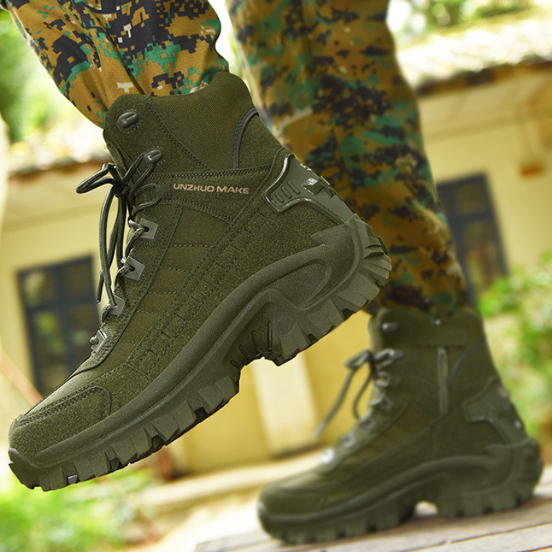 Scarponi da montagna