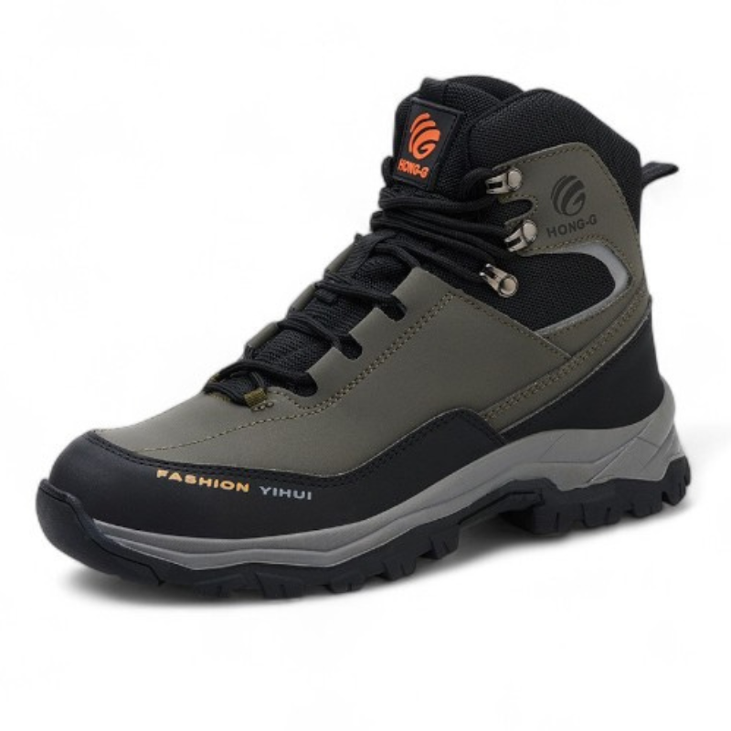 Scarponi uomo montagna