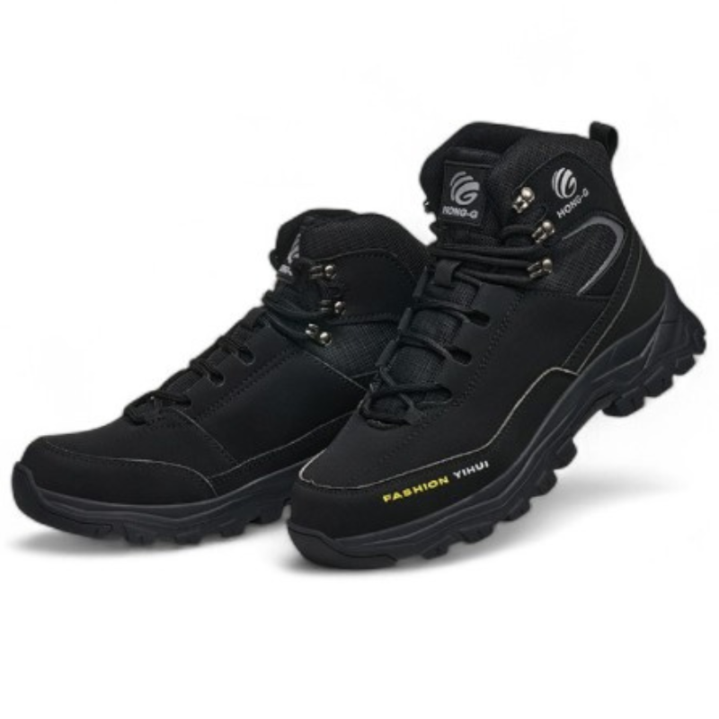 Scarponi uomo montagna