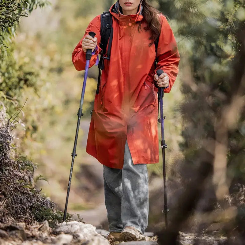 Baton de randonnée multifonction