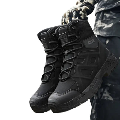 Chaussure de randonnée militaire