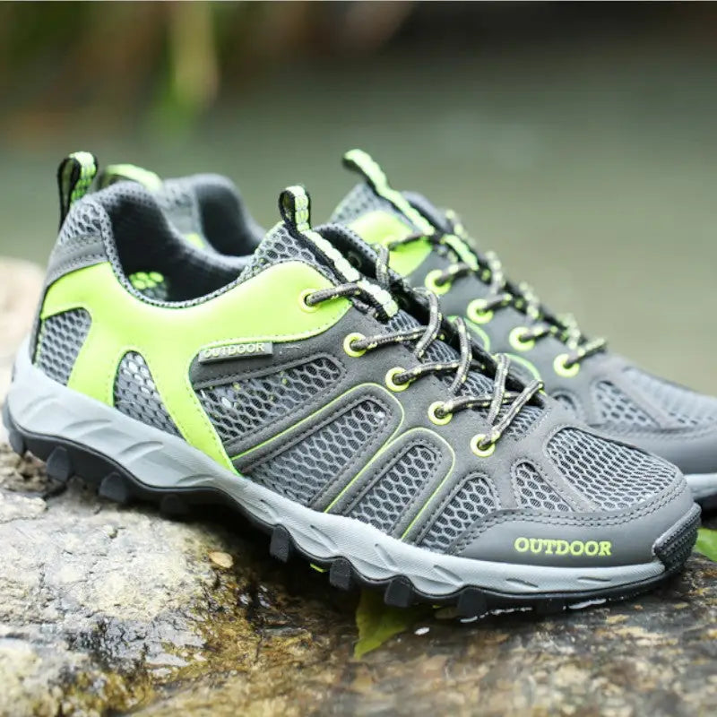 Chaussure de marche rivière