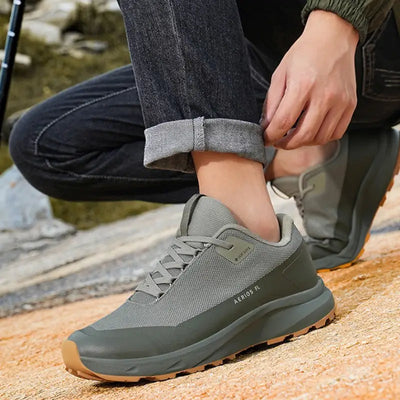 Chaussure de marche stable