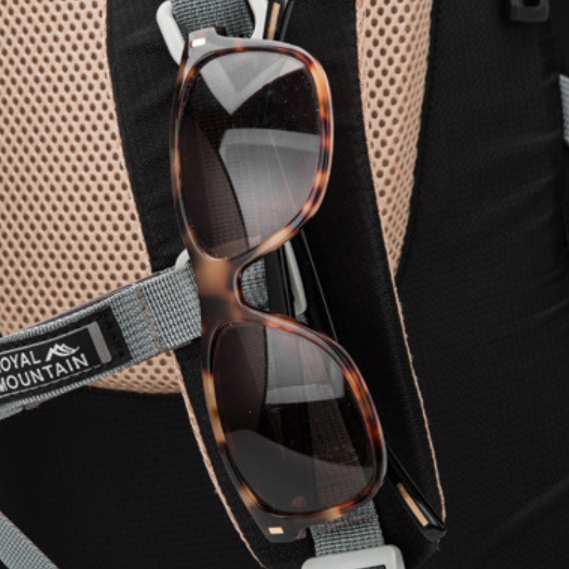 Zaino trekking 30 litri leggero