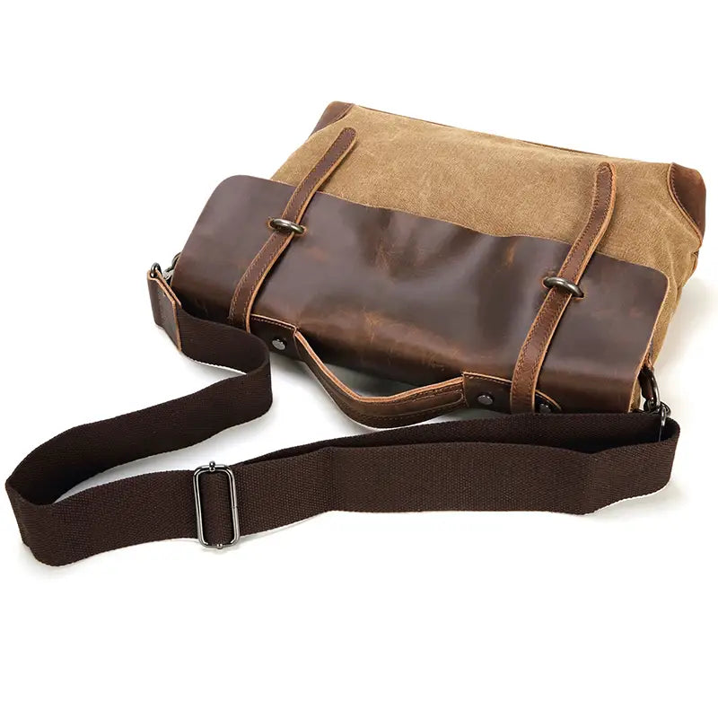 Sacoche militaire cuir