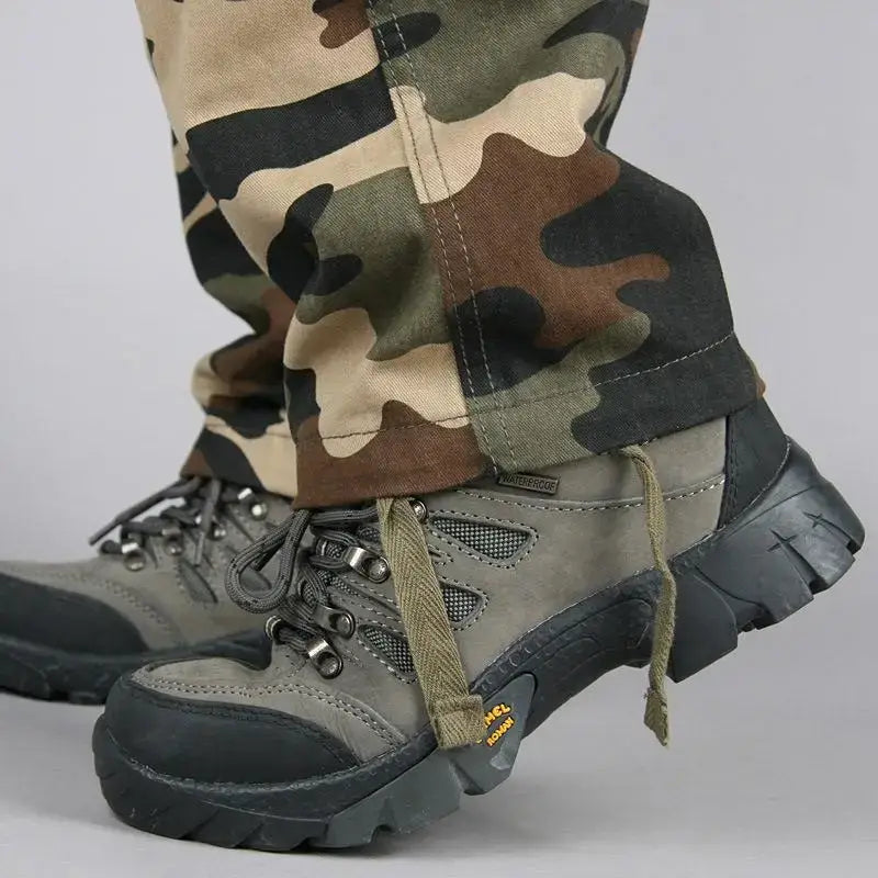 Treillis militaire