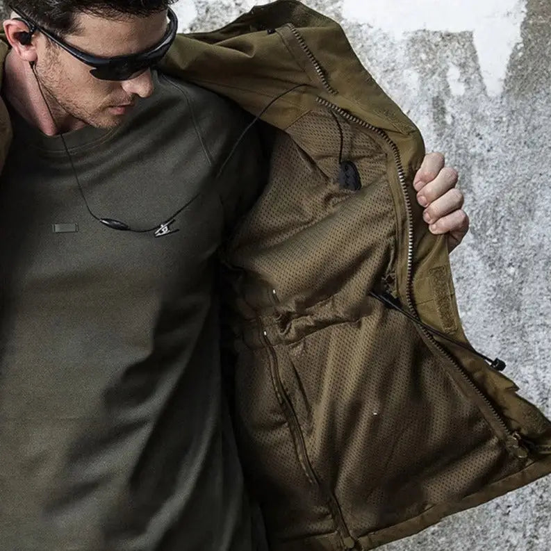 VESTE MILITAIRE AVEC CAPUCHE