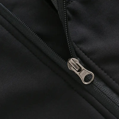 Veste softshell pour randonnée en montagne