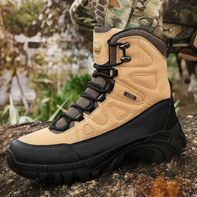 Scarponi da militare