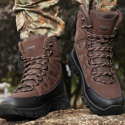 Scarponi da militare