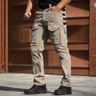 Pantaloni cargo militari uomo multitasche