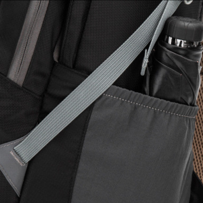 Zaino trekking 30 litri leggero