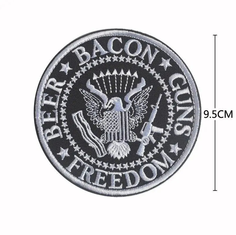 PATCH MILITAIRE AVEC DOS AUTO-AGRIPPANT